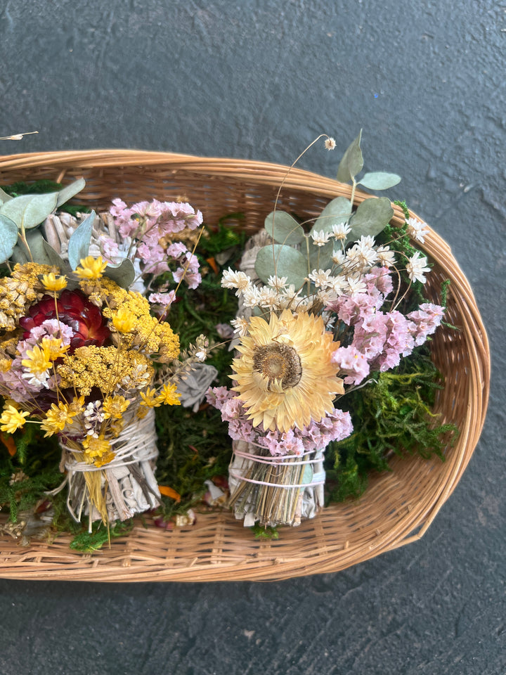Seasonal Floral Sage Stick