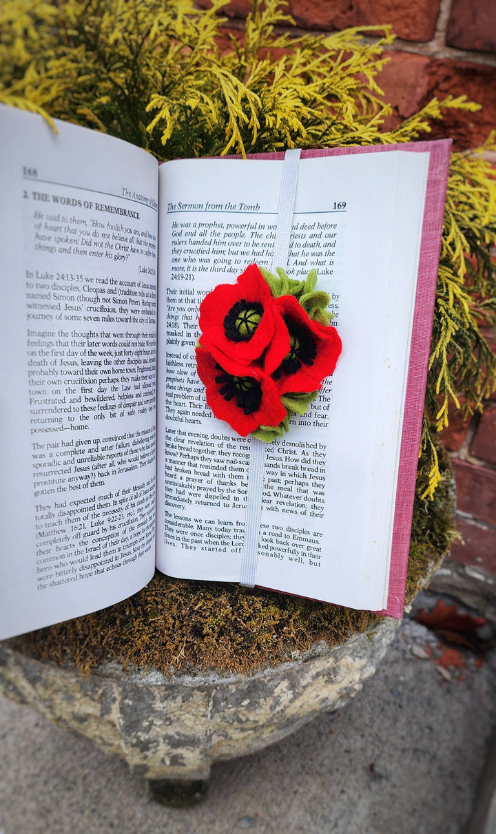 Felt Bookmark - Poppies